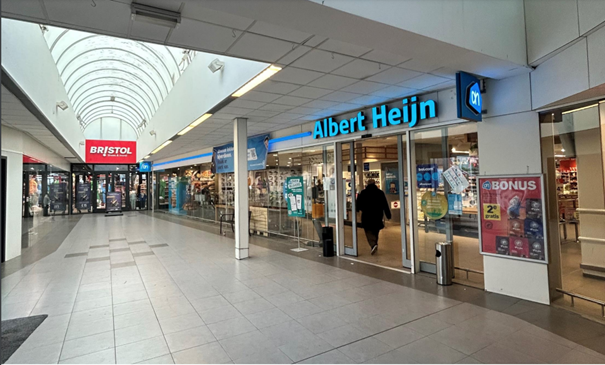 Spring Real Estate adviseert bij de verkoop van circa 1.659 m² retailruimte in het centrum van Oudenbosch
